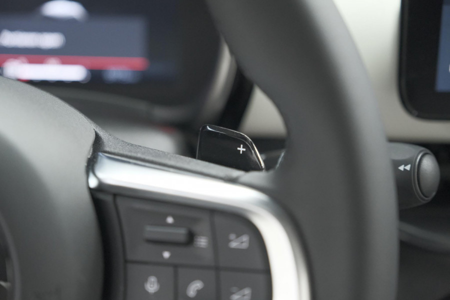 Fiat 600 1.2 Hybrid 100 DCT6 La Prima | Camera | Adaptieve Cruise Control | Dodehoekdetectie | Stoelverwarming