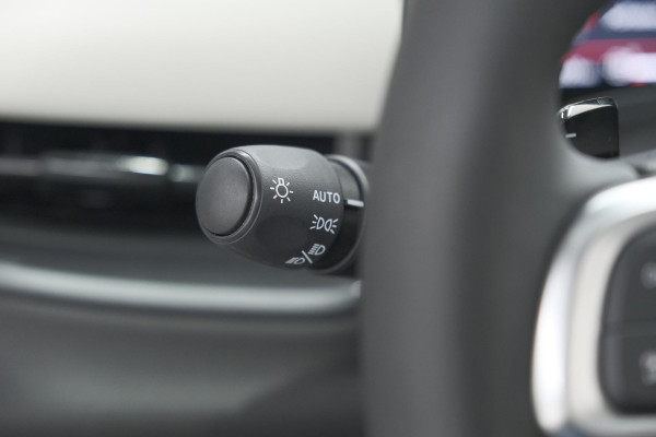 Fiat 600 1.2 Hybrid 100 DCT6 La Prima | Camera | Adaptieve Cruise Control | Dodehoekdetectie | Stoelverwarming