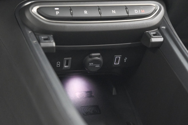 Fiat 600 1.2 Hybrid 100 DCT6 La Prima | Camera | Adaptieve Cruise Control | Dodehoekdetectie | Stoelverwarming