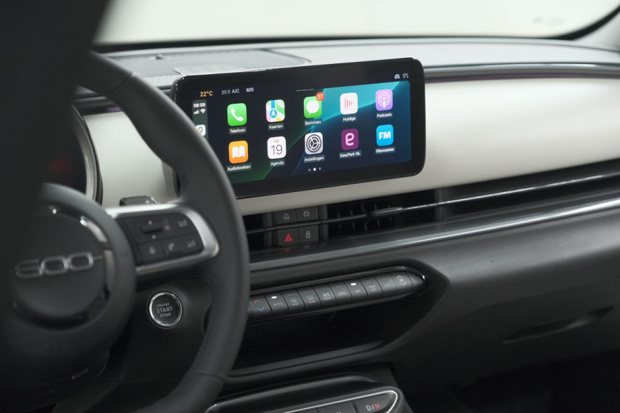 Fiat 600 1.2 Hybrid 100 DCT6 La Prima | Camera | Adaptieve Cruise Control | Dodehoekdetectie | Stoelverwarming