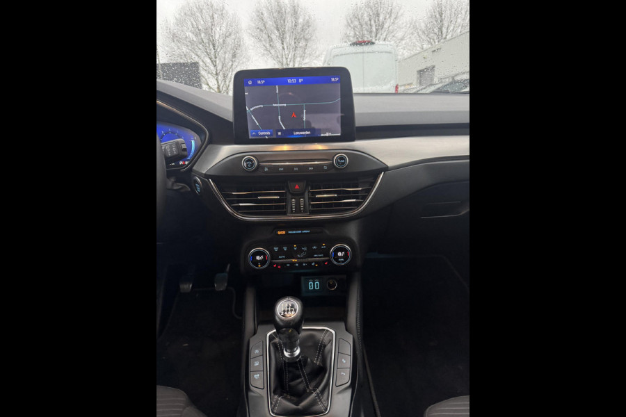 Ford FOCUS Wagon 1.0 EcoBoost Hybrid Titanium X Business 125pk | Winterpack | Adaptieve Cruise | Elek. Achterklep | 17 Inch Licht metaal