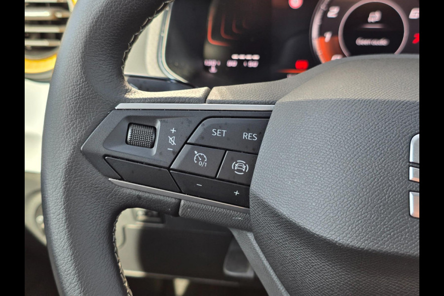 Seat Arona 1.0 EcoTSI Style Cruise/PDC/Navi/Carplay