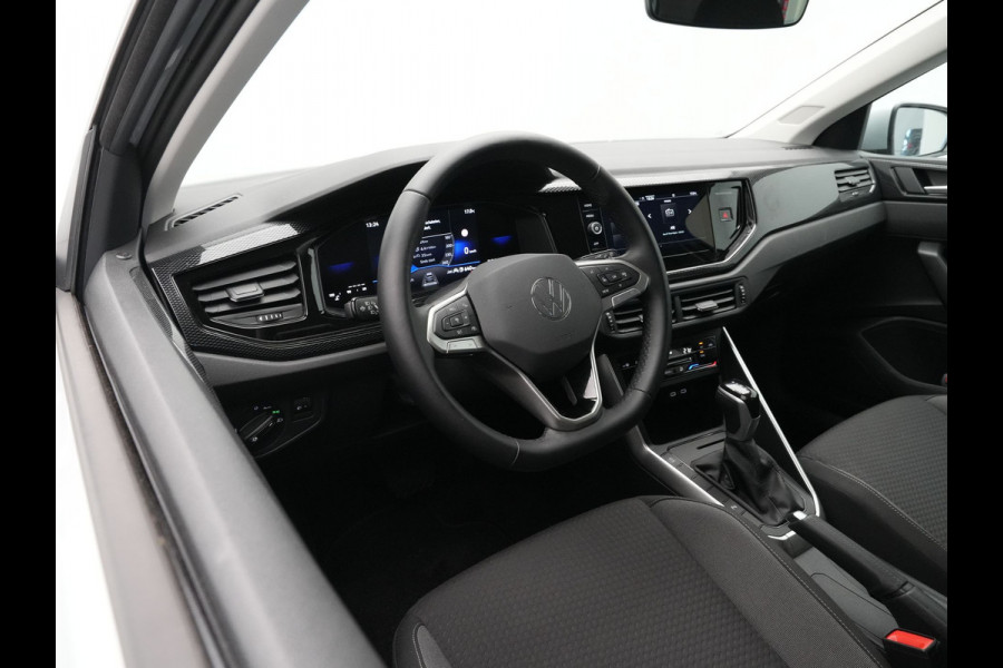 Volkswagen Polo 1.0 TSI 95pk Life Edition Navi via App Acc Pdc Clima Privacy glas Argon