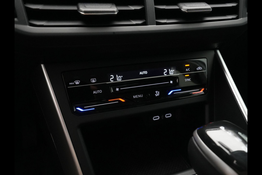 Volkswagen Polo 1.0 TSI 95pk Life Edition Navi via App Acc Pdc Clima Privacy glas Argon