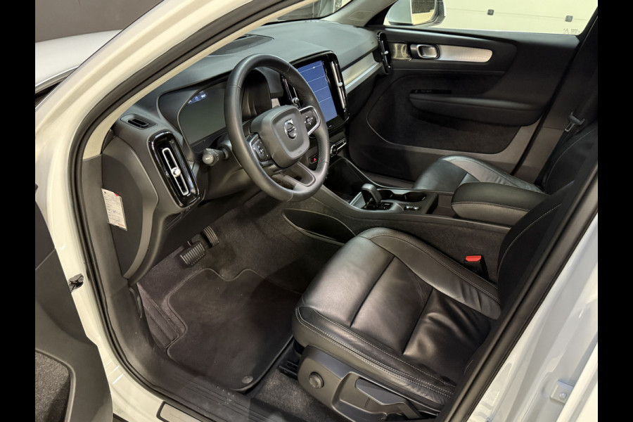 Volvo XC40 1.5 T4 Recharge Inscription Expression | Leder | Harman Kardon | Keyless