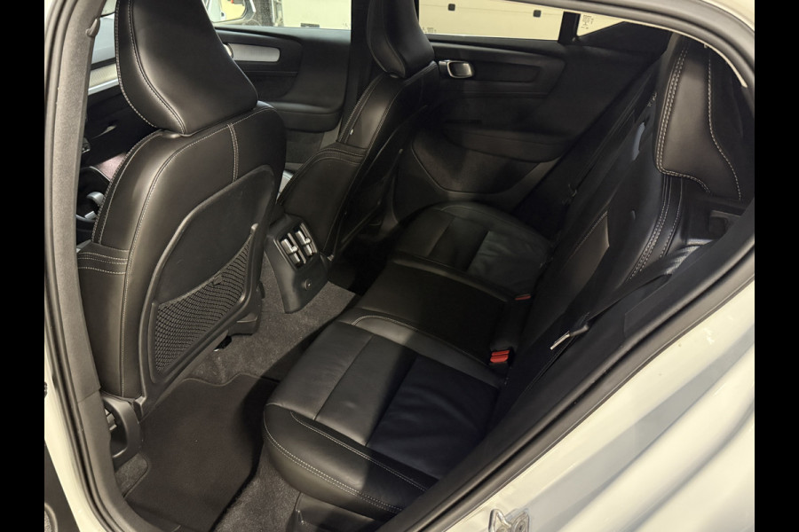 Volvo XC40 1.5 T4 Recharge Inscription Expression | Leder | Harman Kardon | Keyless