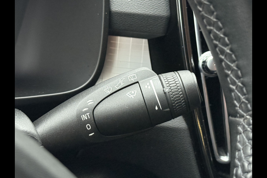 Volvo XC40 1.5 T4 Recharge Inscription Expression | Leder | Harman Kardon | Keyless