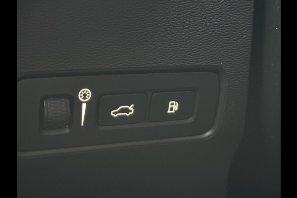 Volvo XC40 1.5 T4 Recharge Inscription Expression | Leder | Harman Kardon | Keyless