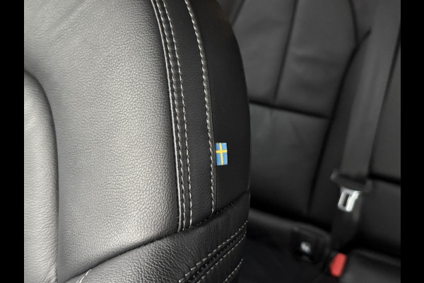 Volvo XC40 1.5 T4 Recharge Inscription Expression | Leder | Harman Kardon | Keyless