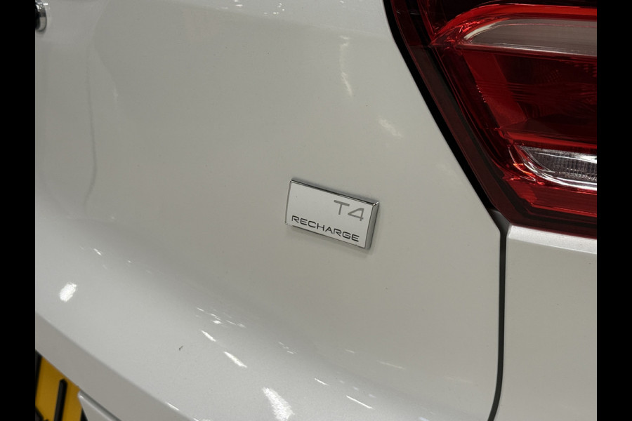 Volvo XC40 1.5 T4 Recharge Inscription Expression | Leder | Harman Kardon | Keyless