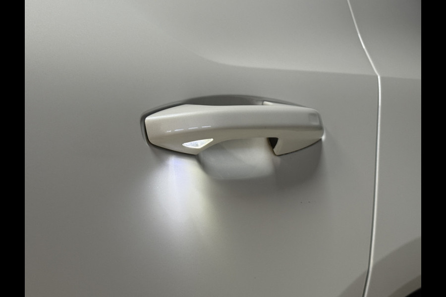 Volvo XC40 1.5 T4 Recharge Inscription Expression | Leder | Harman Kardon | Keyless