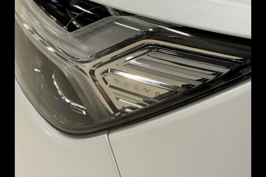 Volvo XC40 1.5 T4 Recharge Inscription Expression | Leder | Harman Kardon | Keyless