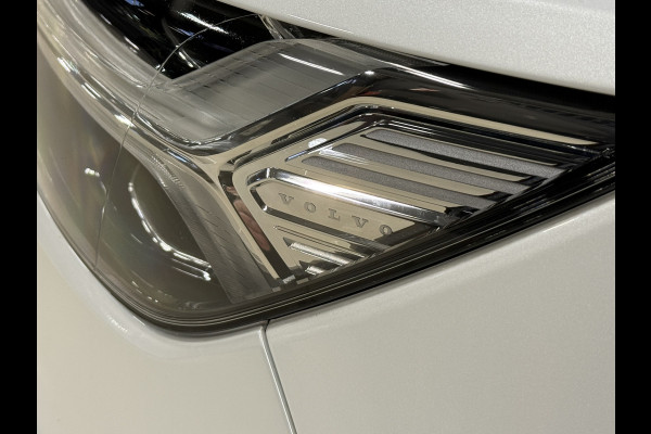 Volvo XC40 1.5 T4 Recharge Inscription Expression | Leder | Harman Kardon | Keyless