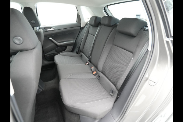 Volkswagen Polo 1.0 TSI 95pk Comfortline Navigatie Acc Carplay ARGON