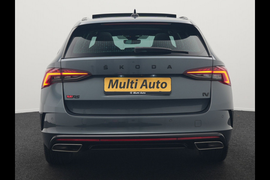 Škoda Octavia Combi 1.4 TSI RS iV Plug In Hybrid 245pk PHEV | Panodak | Apple Carplay | Sportstoelen Verwarmd | 18"L.M | Stuur Verwarmd | Navigatie | Keyless | Virtual | Sfeerverlichting | Cruise Control | DAB |