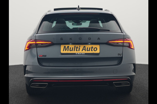 Škoda Octavia Combi 1.4 TSI RS iV Plug In Hybrid 245pk PHEV | Panodak | Apple Carplay | Sportstoelen Verwarmd | 18"L.M | Stuur Verwarmd | Navigatie | Keyless | Virtual | Sfeerverlichting | Cruise Control | DAB |
