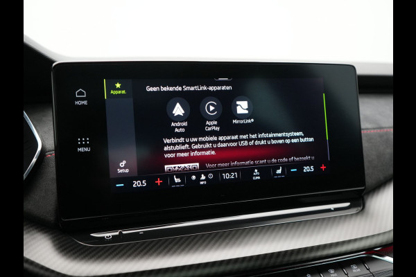 Škoda Octavia Combi 1.4 TSI RS iV Plug In Hybrid 245pk PHEV | Panodak | Apple Carplay | Sportstoelen Verwarmd | 18"L.M | Stuur Verwarmd | Navigatie | Keyless | Virtual | Sfeerverlichting | Cruise Control | DAB |