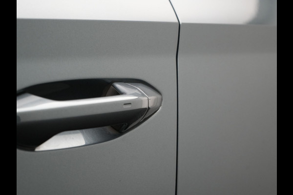Škoda Octavia Combi 1.4 TSI RS iV Plug In Hybrid 245pk PHEV | Panodak | Apple Carplay | Sportstoelen Verwarmd | 18"L.M | Stuur Verwarmd | Navigatie | Keyless | Virtual | Sfeerverlichting | Cruise Control | DAB |