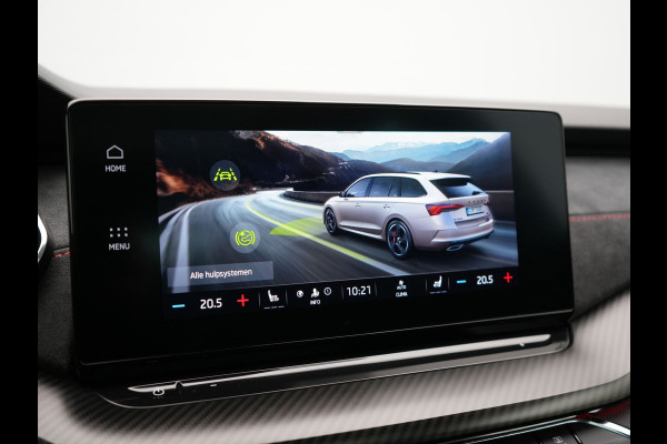 Škoda Octavia Combi 1.4 TSI RS iV Plug In Hybrid 245pk PHEV | Panodak | Apple Carplay | Sportstoelen Verwarmd | 18"L.M | Stuur Verwarmd | Navigatie | Keyless | Virtual | Sfeerverlichting | Cruise Control | DAB |