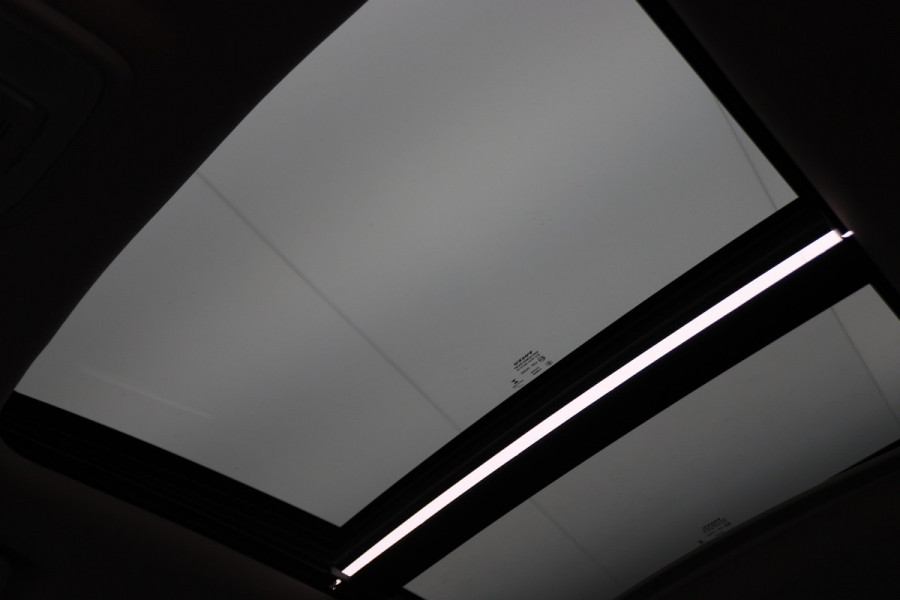 Volvo XC60 2.0 D4 FWD R-Design