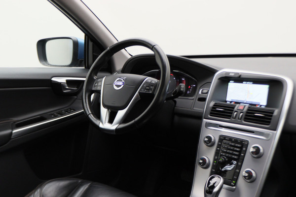 Volvo XC60 2.0 D4 FWD R-Design