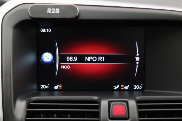 Volvo XC60 2.0 D4 FWD R-Design