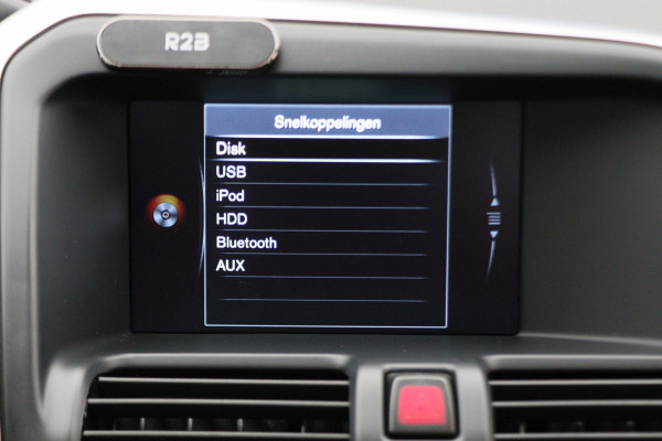 Volvo XC60 2.0 D4 FWD R-Design