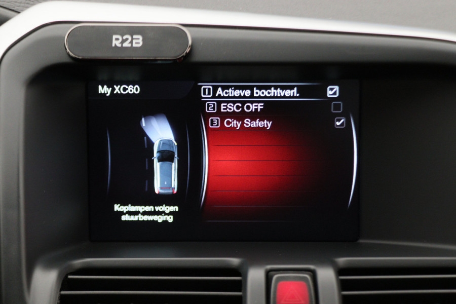 Volvo XC60 2.0 D4 FWD R-Design