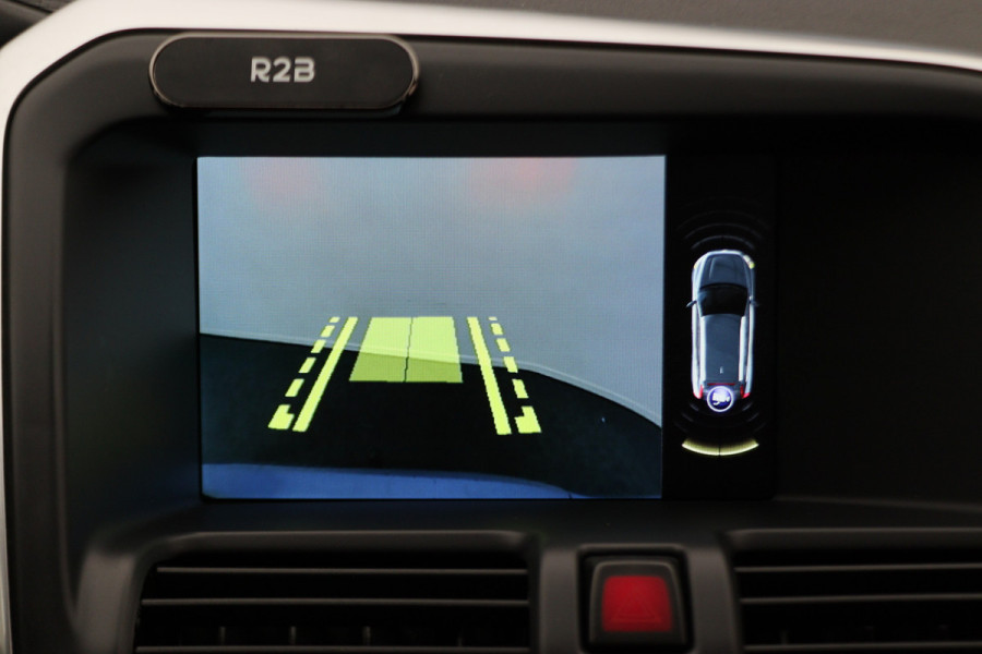 Volvo XC60 2.0 D4 FWD R-Design