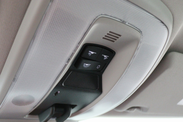 Volvo XC60 2.0 D4 FWD R-Design