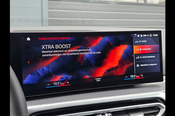 BMW 3 Serie Touring 330e M-Sport Panoramadak/Camera/Carplay/Cruise