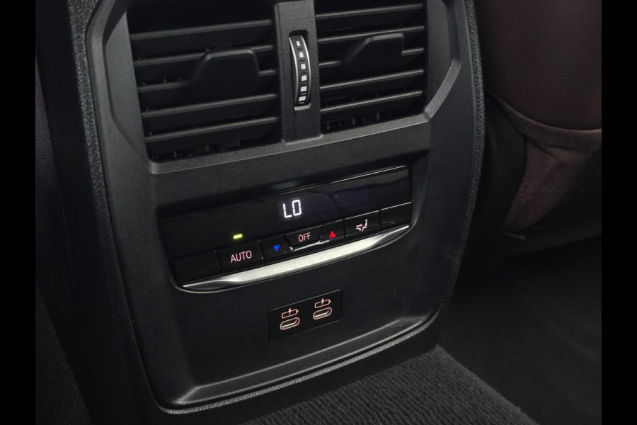 BMW 3 Serie Touring 330e M-Sport Panoramadak/Camera/Carplay/Cruise