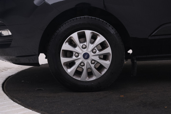 Ford Transit Custom 320 2.0 TDCI L2H1 Limited DC 170Pk, 5 Pers. Leer, 2x schuifdeur
