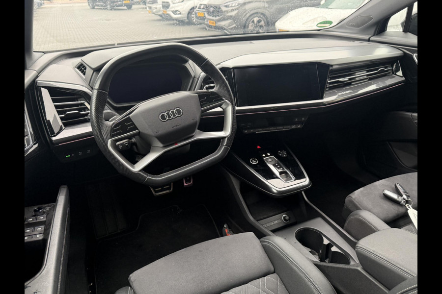 Audi Q4 e-tron 40 Launch edition S Competition 77 kWh | 2X S-Line | Panoramadak | Camera | Sonos |