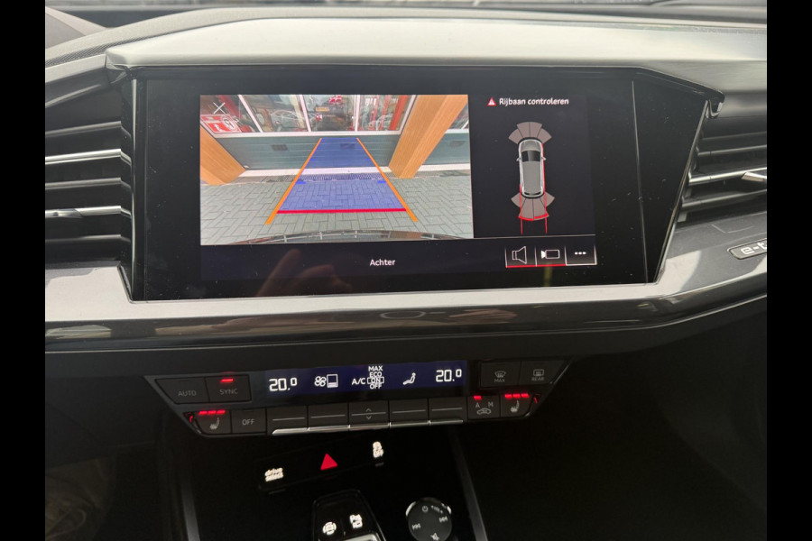 Audi Q4 e-tron 40 Launch edition S Competition 77 kWh | 2X S-Line | Panoramadak | Camera | Sonos |