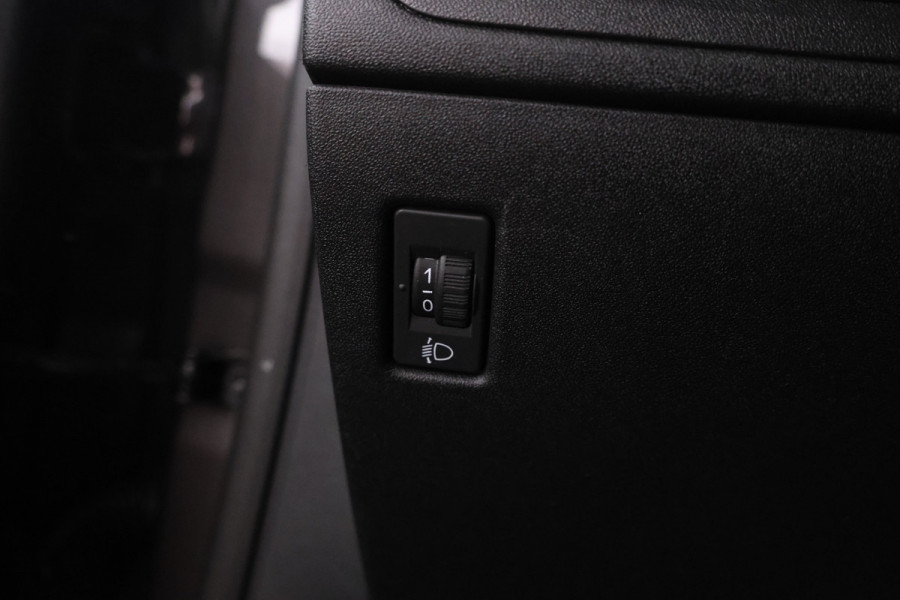 Peugeot 2008 1.2 PureTech Active Navigatie, Led, Climate .