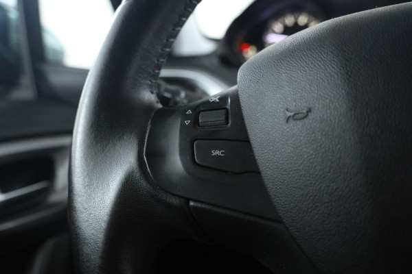 Peugeot 2008 1.2 PureTech Active Navigatie, Led, Climate .