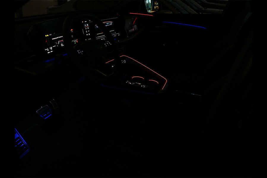 Audi Q5 Sportback 2.0 TFSI 368 PK E-HYBRID QUATTRO S EDITION COMPETITION | S-SEATS ADAPTIVE CRUISE | KEYLESS | STOELVERWARMING | ALCANTA