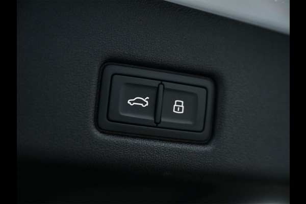 Audi Q5 Sportback 2.0 TFSI 368 PK E-HYBRID QUATTRO S EDITION COMPETITION | AMBIANCE INTERIEUR | TECH PRO PAKKET | HEAD-UP | STOEL- EN ST