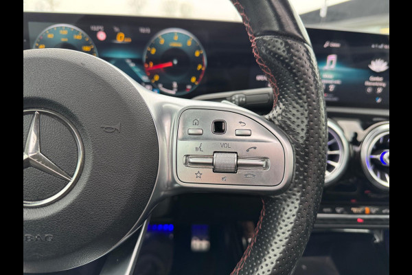 Mercedes-Benz A-Klasse AMG Pano | Sfeerverlichting | AUT | Camera