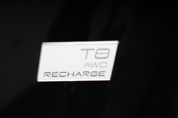 Volvo XC90 2.0 T8 Recharge AWD Ultimate Dark Leder Panorama-schuifdak Navigatie Harman Kardon Elektrisch bedienbare achterklep Camera