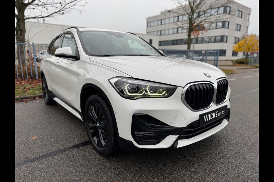 BMW X1 XDrive25e Executive AUT Camera Led Stoelver. Trekhaak