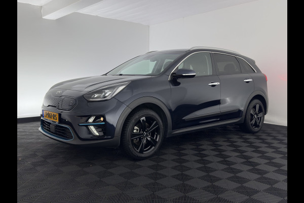 Kia e-Niro ExecutiveLine 64 kWh {SOH-89%}[ 3-Fase ] (INCL-BTW) Aut. *LUXURY-LEATHER | JBL-AUDIO | FULL-LED | NAVI-FULLMAP | DAB | ADAPTIVE-CRUISE | CAMERA | MEMORY-PACK | LANE-ASSIST | CCS-FASTLOADER | KEYLESS | DIGI-COCKPIT | 17"ALU*