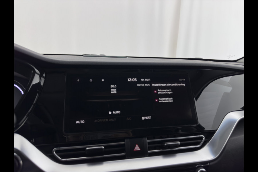 Kia e-Niro ExecutiveLine 64 kWh {SOH-89%}[ 3-Fase ] (INCL-BTW) Aut. *LUXURY-LEATHER | JBL-AUDIO | FULL-LED | NAVI-FULLMAP | DAB | ADAPTIVE-CRUISE | CAMERA | MEMORY-PACK | LANE-ASSIST | CCS-FASTLOADER | KEYLESS | DIGI-COCKPIT | 17"ALU*