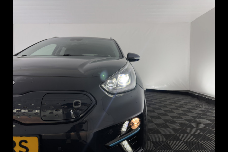 Kia e-Niro ExecutiveLine 64 kWh {SOH-89%}[ 3-Fase ] (INCL-BTW) Aut. *LUXURY-LEATHER | JBL-AUDIO | FULL-LED | NAVI-FULLMAP | DAB | ADAPTIVE-CRUISE | CAMERA | MEMORY-PACK | LANE-ASSIST | CCS-FASTLOADER | KEYLESS | DIGI-COCKPIT | 17"ALU*