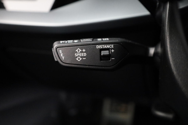 Audi A3 Sportback 40 TFSI e S edition 204pk | Verlengde garantie | Parkeercamera | Adaptieve cruise controle | Optiek pakket zwart Plus | Extra getint glas