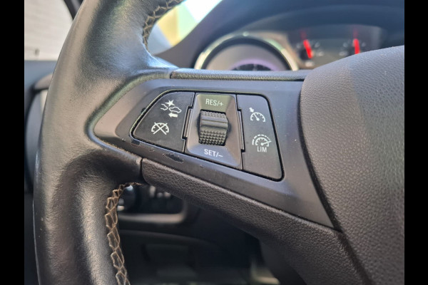 Opel Astra Sports Tourer 1.2T 111PK Navi Ecc Camera Cruise Control Pdc AGR Comfort Stoel Edition 2020+ Pakket Export Led Apple Carplay Android Auto Lmv Stoel+Stuurverwarming Lane Assist Origineel Nederlandse Auto