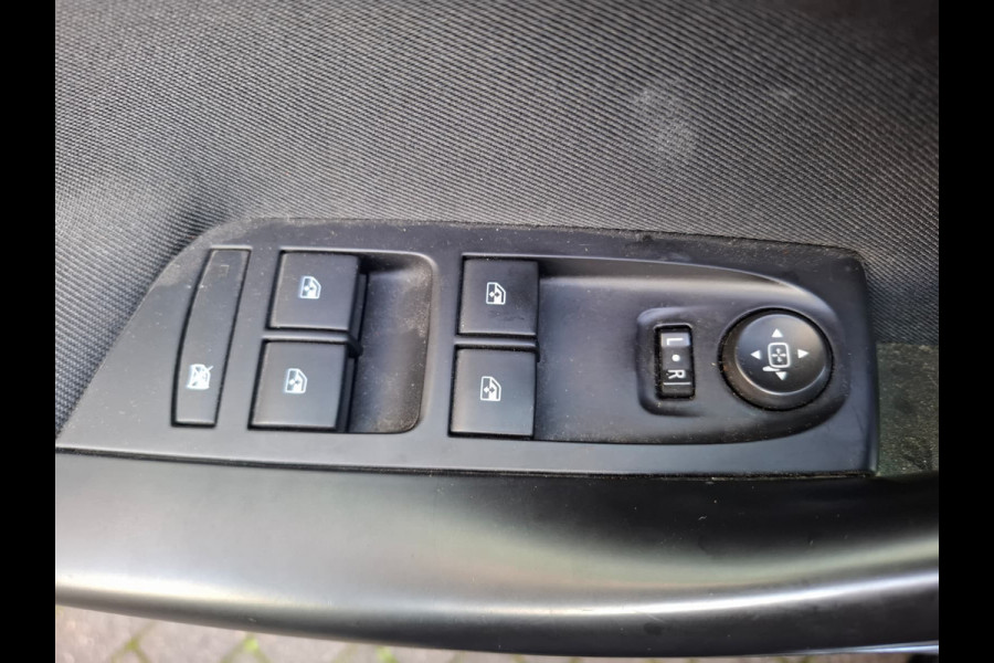 Opel Astra Sports Tourer 1.2T 111PK Navi Ecc Camera Cruise Control Pdc AGR Comfort Stoel Edition 2020+ Pakket Export Led Apple Carplay Android Auto Lmv Stoel+Stuurverwarming Lane Assist Origineel Nederlandse Auto