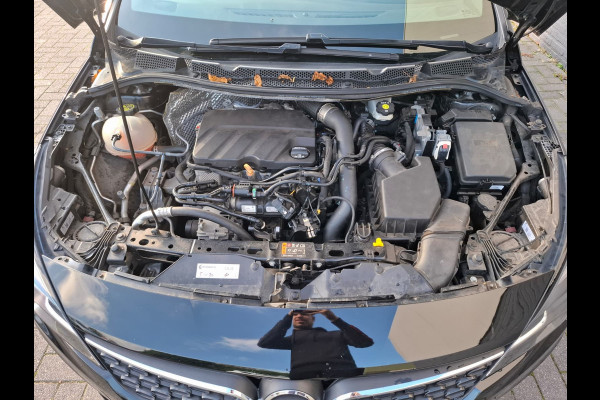 Opel Astra Sports Tourer 1.2T 111PK Navi Ecc Camera Cruise Control Pdc AGR Comfort Stoel Edition 2020+ Pakket Export Led Apple Carplay Android Auto Lmv Stoel+Stuurverwarming Lane Assist Origineel Nederlandse Auto