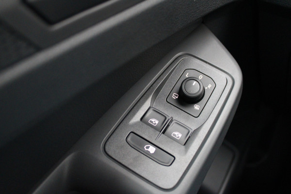 Volkswagen Caddy Cargo 2.0 TDI 122pk DSG7 - Carplay - Adaptive Cruise - Navigatie - LED koplampen - Ergocomfort stoel - Stoelverwarming - Rijklaar